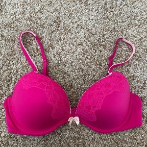 Body by Victoria push-up size 34C